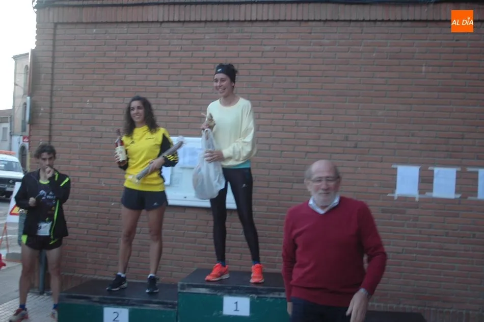 Foto 9 - Antonio Cerezo y Ver&oacute;nica S&aacute;nchez se imponen en la III Carrera de Vitigudino  