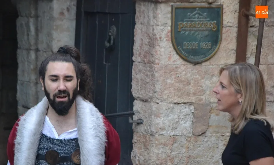 Foto 8 - Nuevo &eacute;xito de asistencia a la primera visita teatralizada del oto&ntilde;o al Parador  