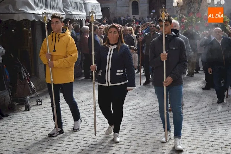 Foto 9 - Santa Teresa de Jes&uacute;s regresa de la clausura entre el fervor de los albenses