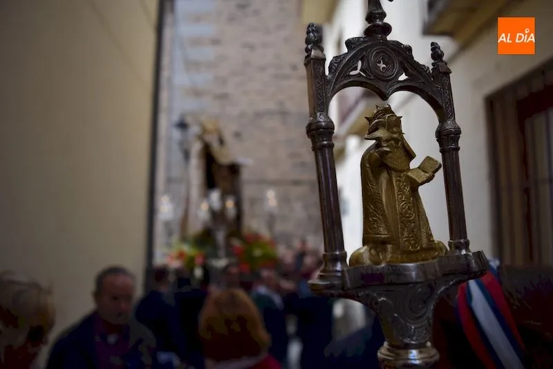 Foto 7 - Santa Teresa de Jes&uacute;s regresa de la clausura entre el fervor de los albenses
