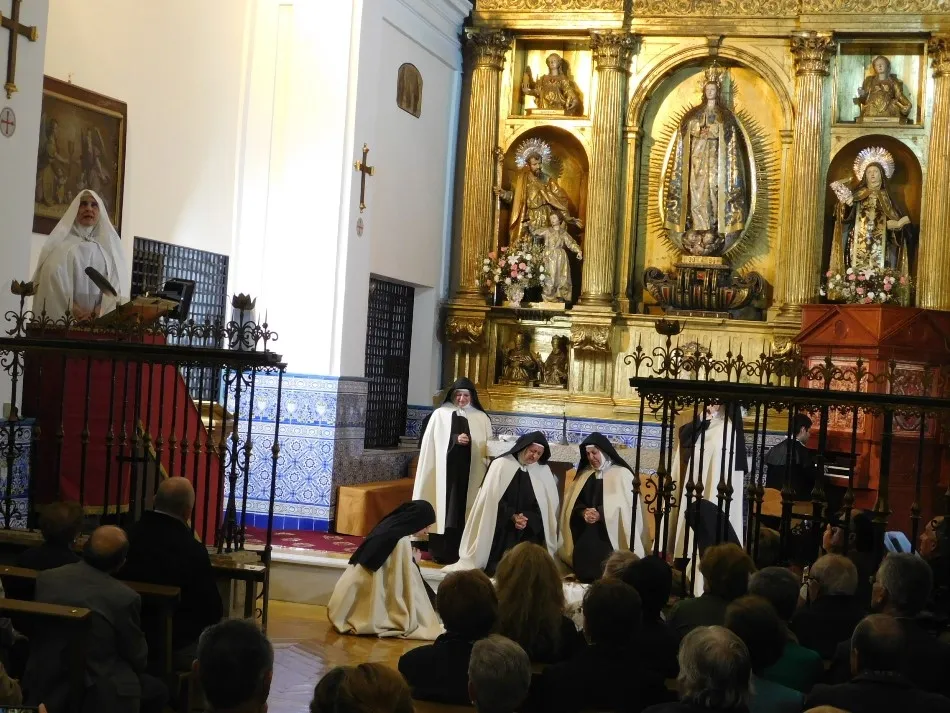 Foto 8 - La cuarta fundaci&oacute;n