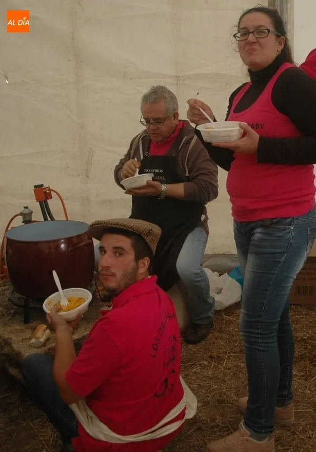 Foto 10 - Guadramiro acoge el I Certamen de Tamborileros &lsquo;Andr&eacute;s Calles&rsquo;
