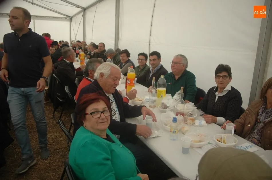 Foto 3 - Guadramiro acoge el I Certamen de Tamborileros &lsquo;Andr&eacute;s Calles&rsquo;