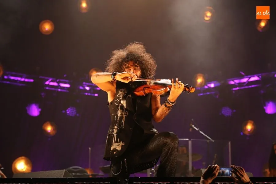 Ara Malikian durante su concierto en el Multiusos / Foto: Alberto Martín.