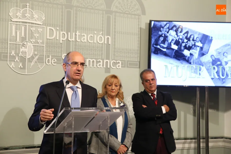 Foto 5 - La Diputaci&oacute;n rinde homenaje a la mujer rural y reivindica &ldquo;seguir avanzando hacia la igualdad&rdquo;