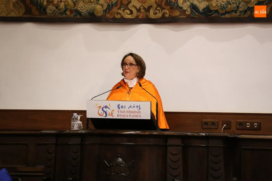 Foto 5 - La USAL refuerza sus lazos con Iberoam&eacute;rica con la investidura como honoris causa de Rebeca...