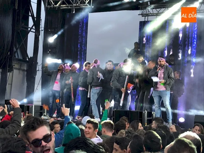 Foto 6 - Alba de Tormes baila, vibra y salta de la mano del Superchupinazo