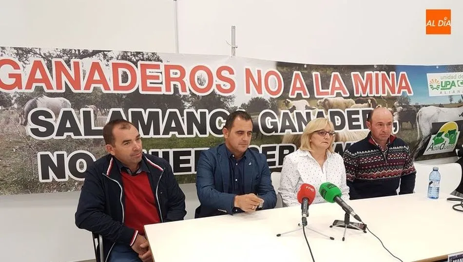 Foto 3 - Los ganaderos se manifestar&aacute;n el s&aacute;bado en Vitigudino contra la mina de uranio
