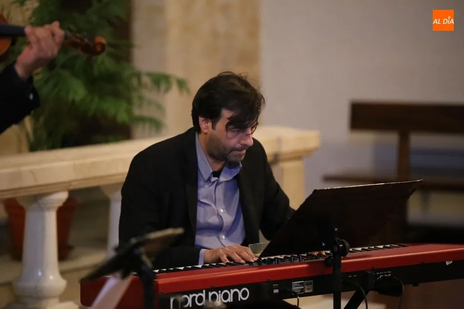 Foto 9 - El d&uacute;o Corvo-Fuentes, protagonista en la primera jornada musical de la iglesia de los Carmelitas...