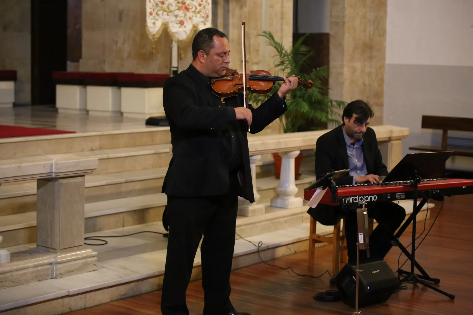 Foto 2 - El d&uacute;o Corvo-Fuentes, protagonista en la primera jornada musical de la iglesia de los Carmelitas...