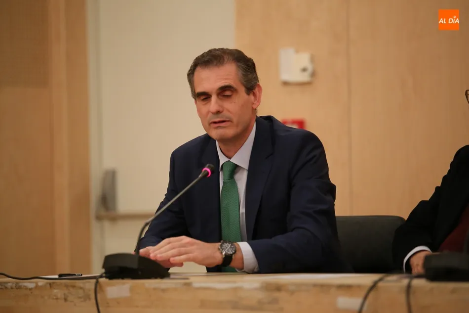 Foto 4 - Jorge Alberto Lozoya encabeza un coloquio sobre la globalizaci&oacute;n cultural en la Hospeder&iacute;a...