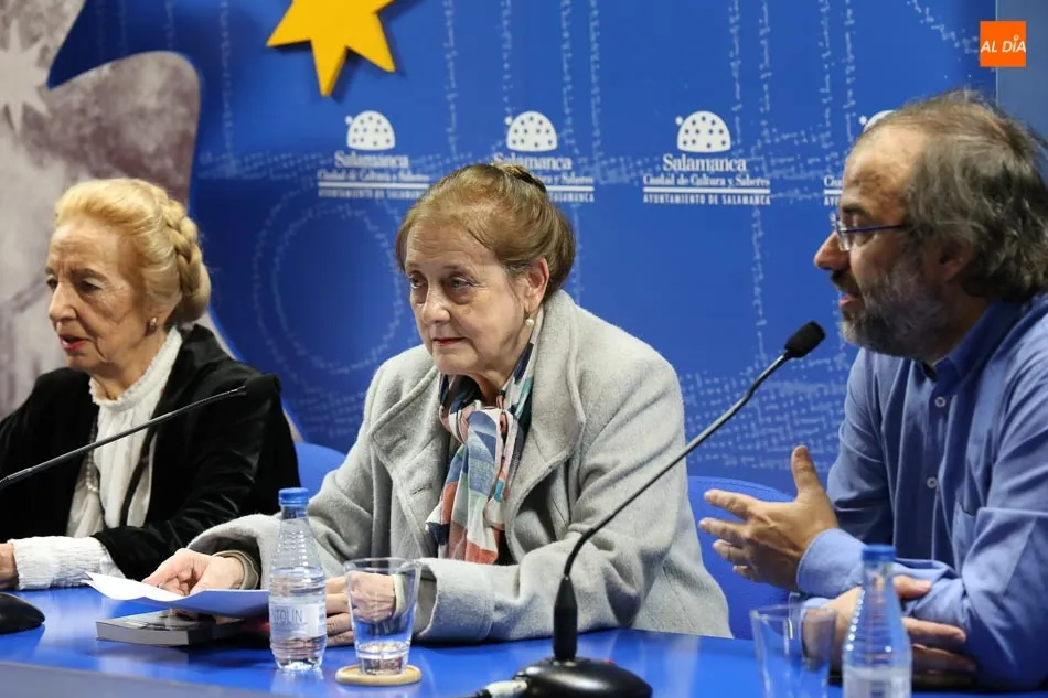 Foto 8 - La Sala de la Palabra acoge la presentaci&oacute;n de cuatro antolog&iacute;as especialmente publicadas por el...