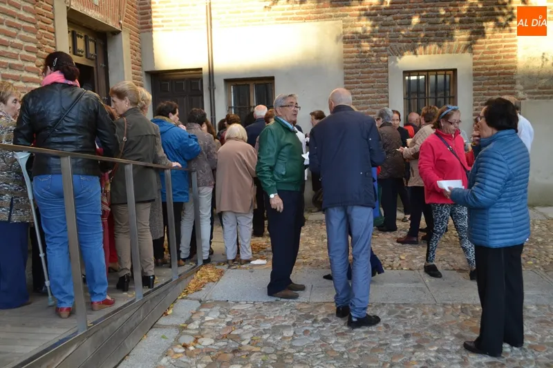 Foto 2 - La reliquia de Santa Teresa y las honras a su figura centran la atenci&oacute;n en el d&iacute;a grande de su...