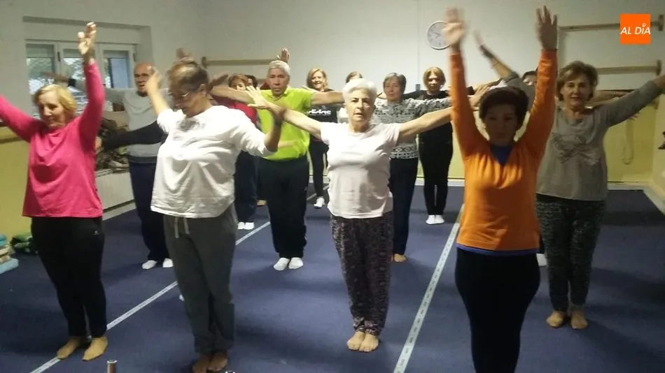 Foto 4 - En Cip&eacute;rez cuidan la mente y el cuerpo con clases de yoga  