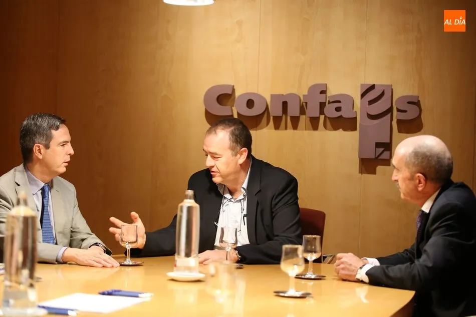 Foto 4 - Ayuntamiento y empresarios ultiman el Club de Alto Rendimiento Empresarial para Pymes  