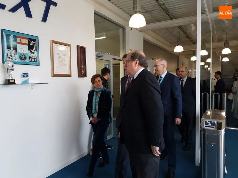 Foto 11 - Herrera destaca la apuesta por la innovaci&oacute;n de las empresas durante su visita al centro...