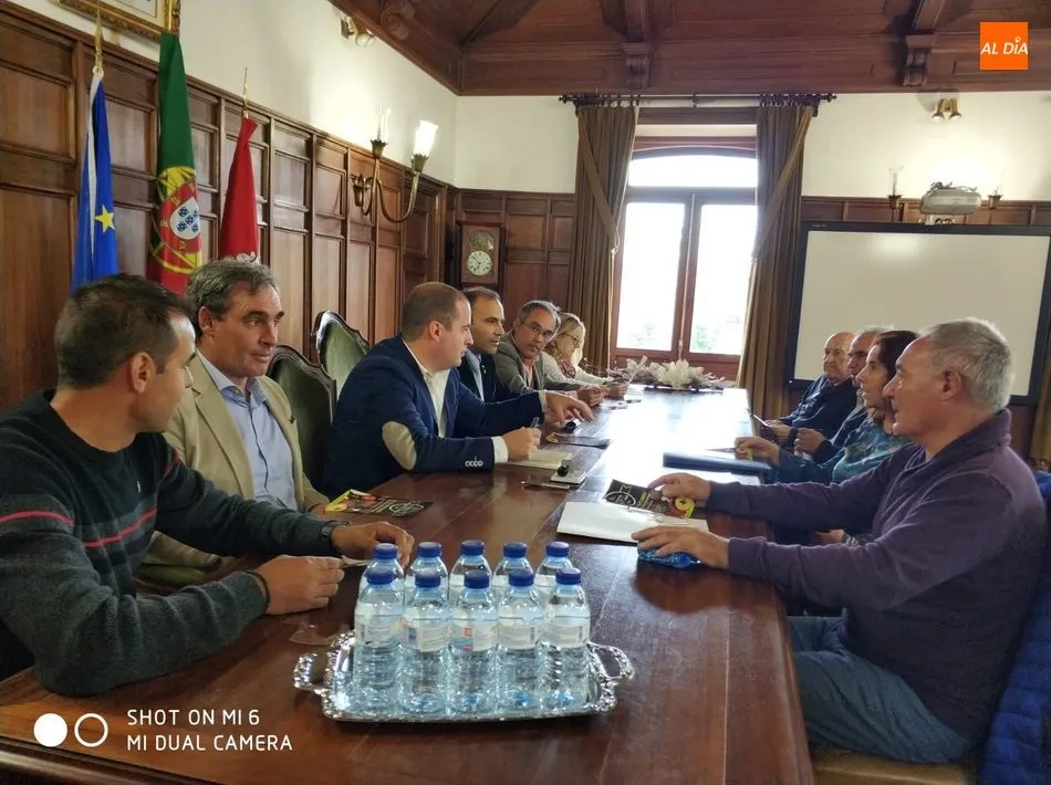 Foto 4 - Sobradillo, Ahigal de los Aceiteros, La Fregeneda y La Bouza rubrican con la C&aacute;mara de Figueira el ...