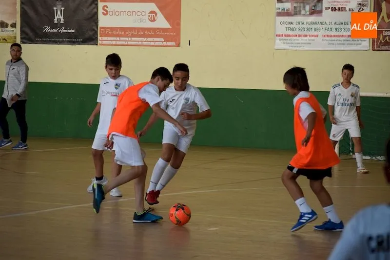 Foto 7 - Las actividades deportivas llenan el pabell&oacute;n