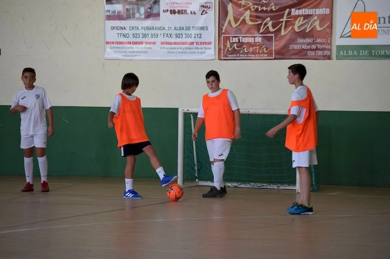 Foto 6 - Las actividades deportivas llenan el pabell&oacute;n