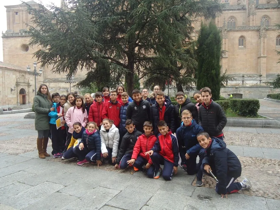 Foto 8 - Los alumnos del colegio Padres Trinitarios visitan la exposici&oacute;n &nbsp;&lsquo;Con A de astr&oacute;nomas&rsquo;  