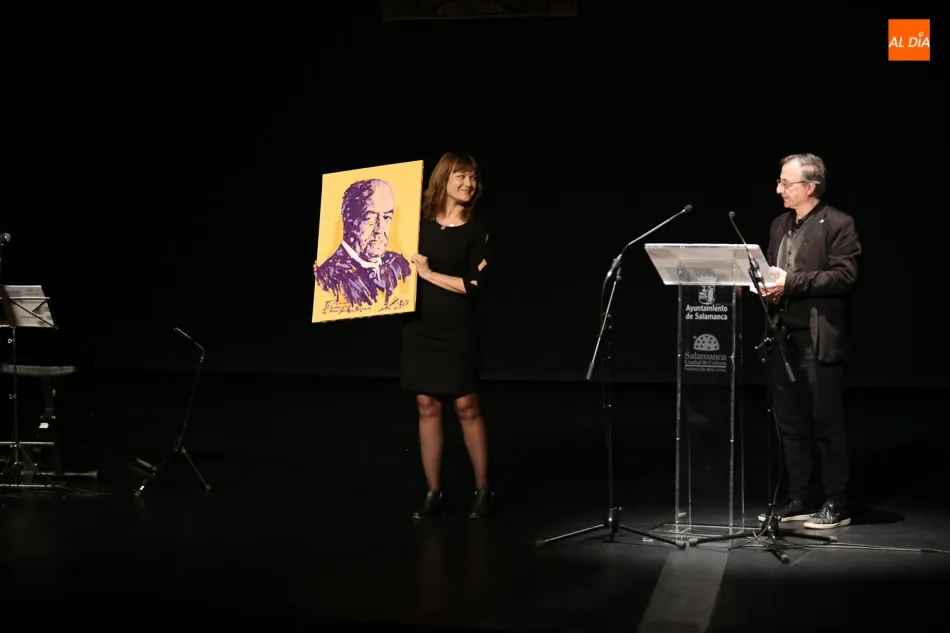 Foto 4 - Poetas iberoamericanos rinden homenaje al VIII Centenario de la USAL&nbsp;  