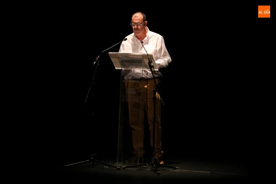 Foto 3 - Poetas iberoamericanos rinden homenaje al VIII Centenario de la USAL&nbsp;  
