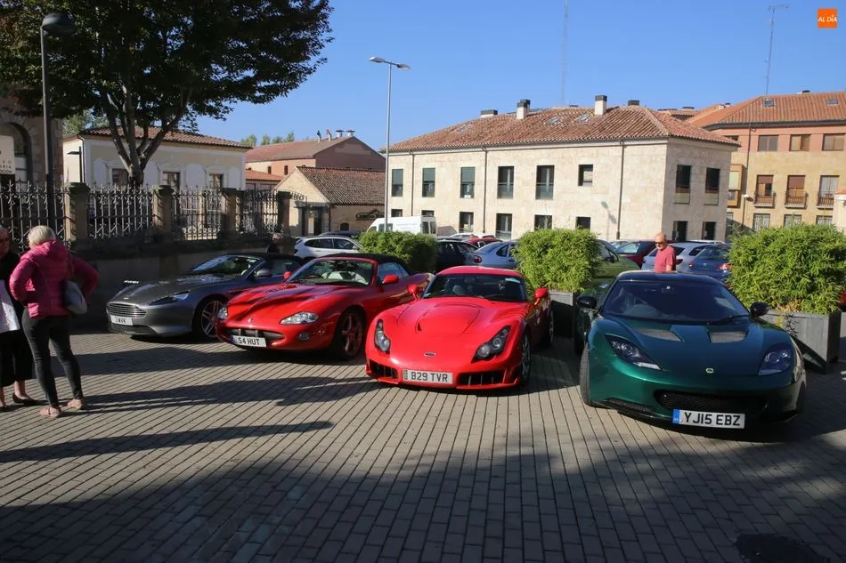 Foto 5 - Los veh&iacute;culos de la Tour Drive Espa&ntilde;a hacen parada en el Museo de Historia de la Automoci&oacute;n  