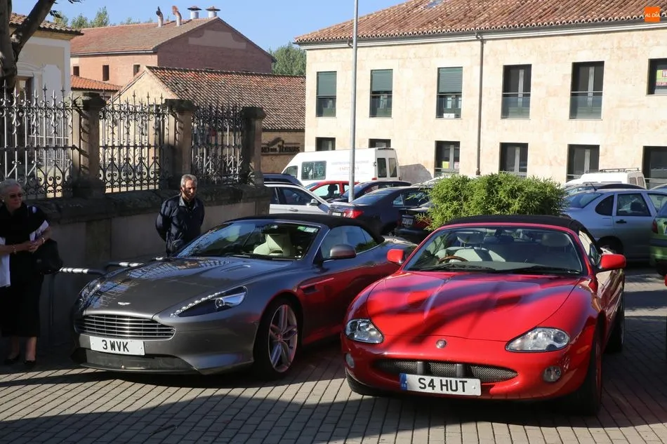 Foto 2 - Los veh&iacute;culos de la Tour Drive Espa&ntilde;a hacen parada en el Museo de Historia de la Automoci&oacute;n  