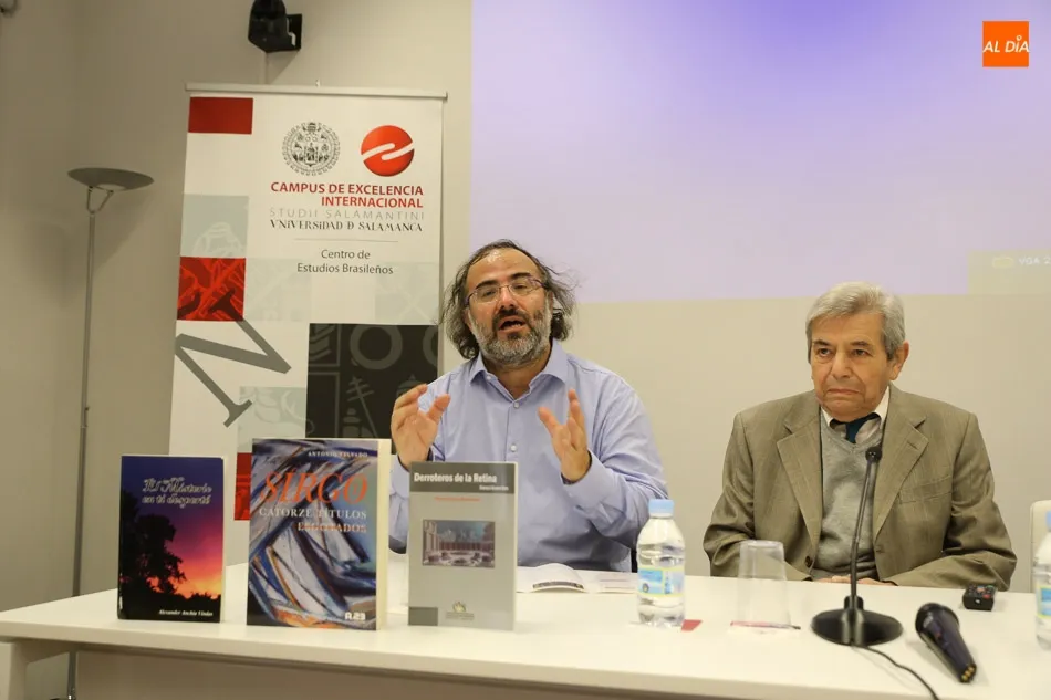 Foto 5 - &lsquo;Veintitr&eacute;s poetas espa&ntilde;oles&rsquo;, lectura po&eacute;tica en el Centro de Estudios Brasile&ntilde;os  