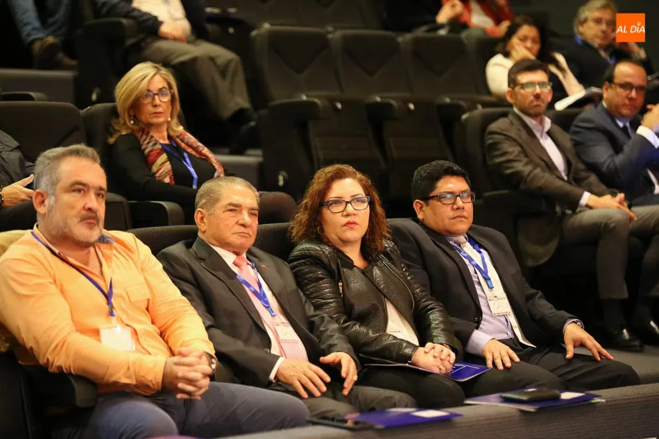 Foto 5 - Arranca con &eacute;xito de participaci&oacute;n el V Foro Pro Integraci&oacute;n de Juristas de Iberoam&eacute;rica  