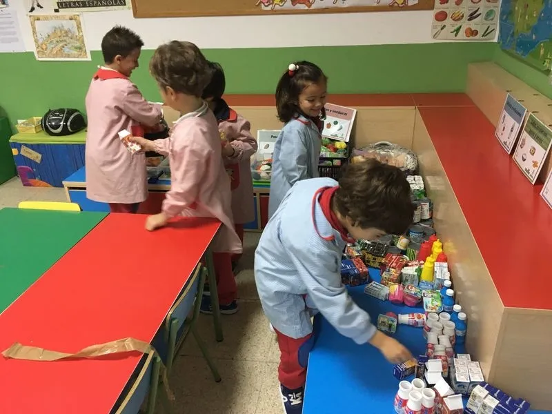 Foto 10 - El colegio Padres Trinitarios participa en el taller &lsquo;Cada residuo a su lugar&rsquo;  