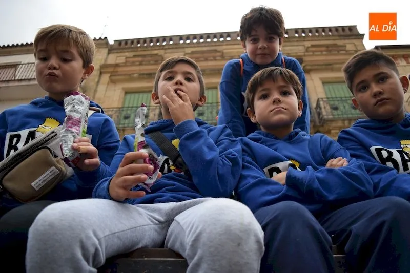 Foto 2 - Los m&aacute;s peque&ntilde;os se lo pasan en grande en su d&iacute;a