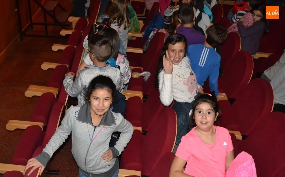 Foto 5 - Alumnos de 4&ordm; y 5&ordm; de Primaria disfrutan de una cita musical para abrir la Escuela de...
