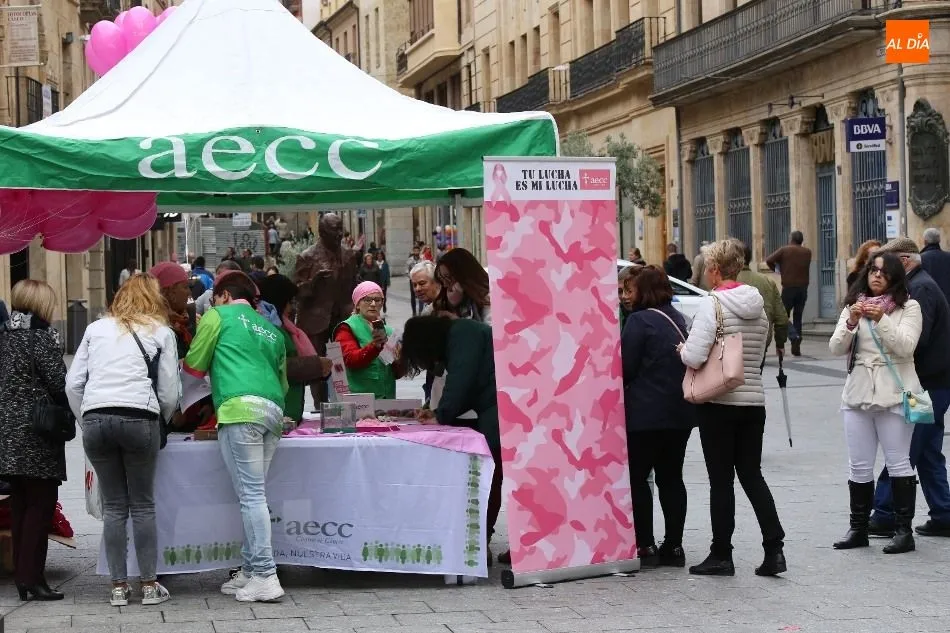 Foto 2 - La AECC insiste en la importancia del diagn&oacute;stico precoz