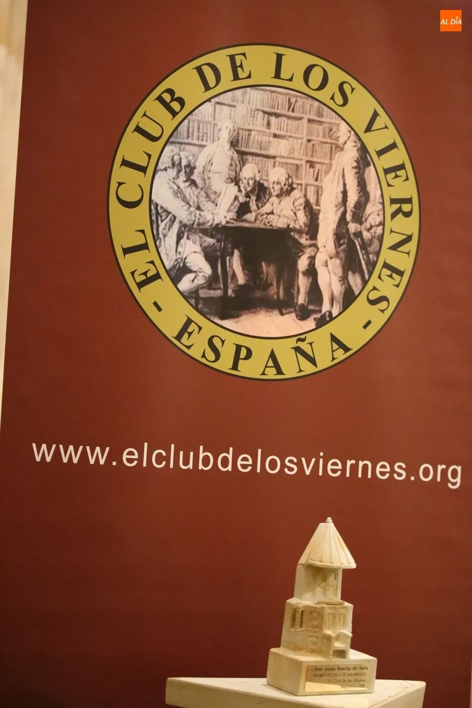 Foto 10 - Jes&uacute;s Huerta de Soto recibe el Premio Escuela de Salamanca en Los Dominicos