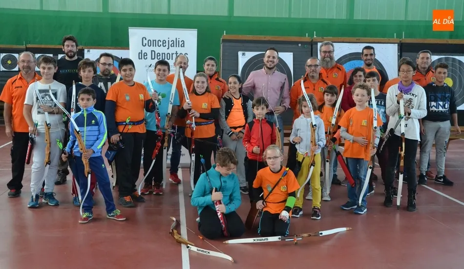 Foto 9 - La Escuela de Tiro con Arco lanza las primeras flechas con overbooking de j&oacute;venes arqueros  