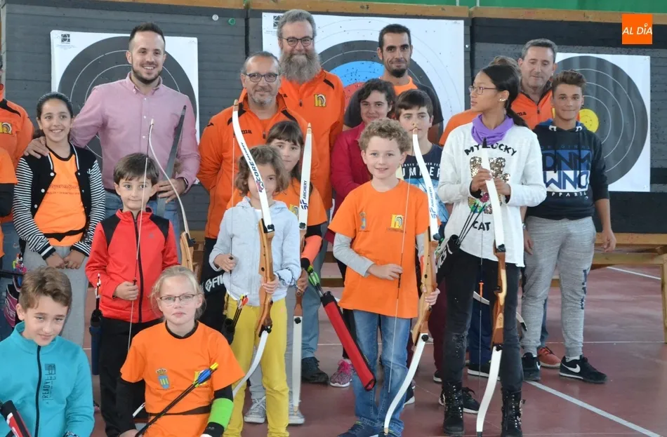 Foto 10 - La Escuela de Tiro con Arco lanza las primeras flechas con overbooking de j&oacute;venes arqueros  