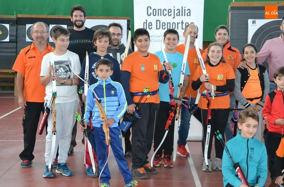 Foto 11 - La Escuela de Tiro con Arco lanza las primeras flechas con overbooking de j&oacute;venes arqueros  