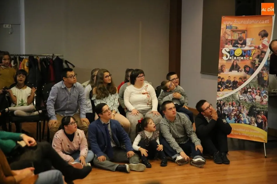 Foto 5 - Down Salamanca presenta su Calendario Solidario en un acto emotivo y muy participativo
