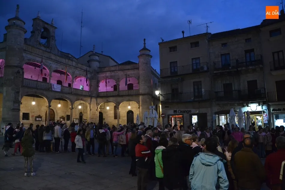 Foto 10 - Mirobrigenses de todas las edades dan la cara en la lucha contra el c&aacute;ncer de mama  