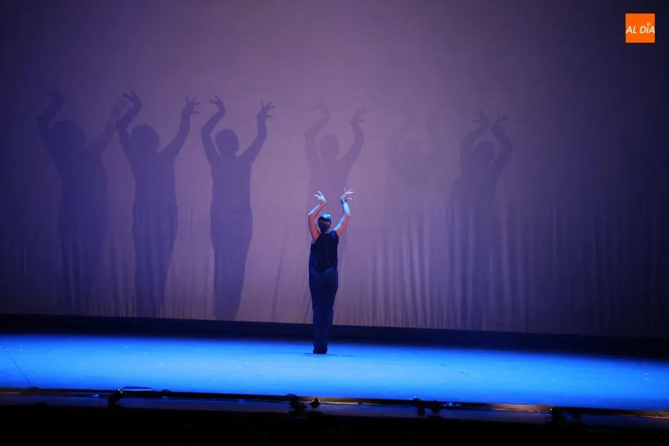 Foto 5 - Sara Baras no deja indiferente al Caem con Sombras, el espect&aacute;culo con el que celebra las dos...