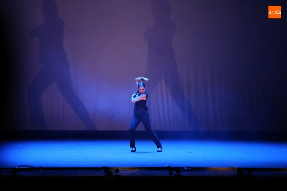 Foto 4 - Sara Baras no deja indiferente al Caem con Sombras, el espect&aacute;culo con el que celebra las dos...