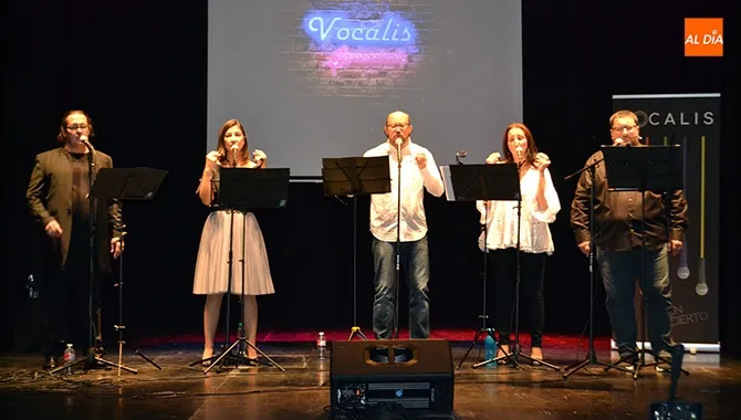 Vocalis ofrecía un concierto benefico en favor de la AECC en el Teatro Calderón