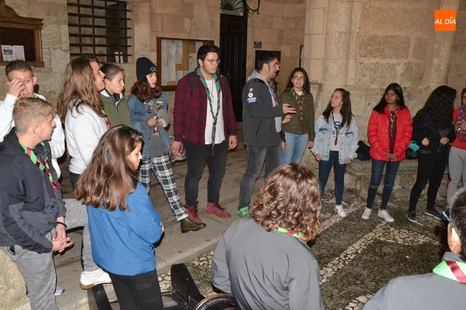 El Grupo Scout estrena la ronda 18/19 con una reunión de los escultas en la Plaza Mayor  