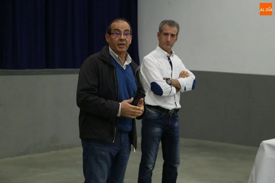 Foto 4 - Jos&eacute; Manuel Fern&aacute;ndez se despide de sus pacientes