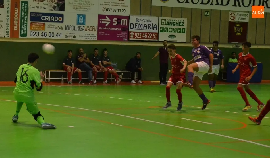 Foto 11 - El III Juvenil deja virgen su porter&iacute;a 67 partidos &ndash;dos a&ntilde;os y medio- despu&eacute;s  
