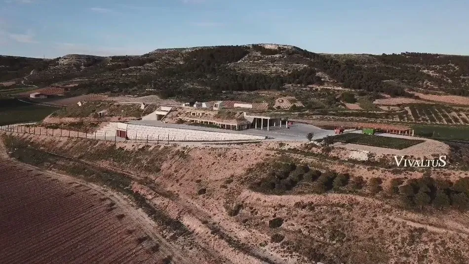Foto 2 - Jes&uacute;s Yllera crianza 2015, un vino con nombre propio  