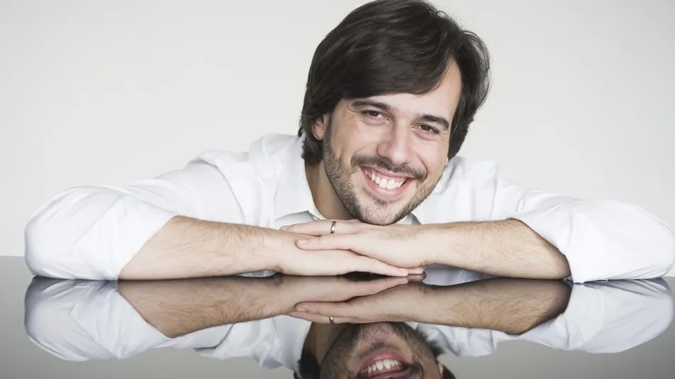 El pianista Iván Martín es reconocido por la crítica y el público internacional como uno de los músicos más brillantes de su generación