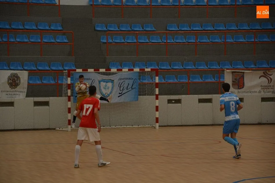 Foto 10 - El Salamanca FS logra una trabajada victoriafrente al Tierno Galv&aacute;n (3-2)