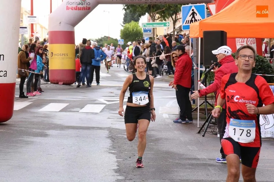 Foto 9 - Enrique Merch&aacute;n y Ver&oacute;nica S&aacute;nchez Romero repiten triunfo en la Media Marat&oacute;n de la Diputaci&oacute;n